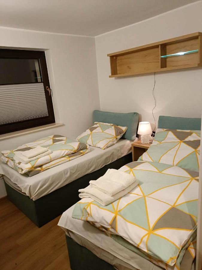 Tu Sie Spi Apartment Bodzentyn Luaran gambar